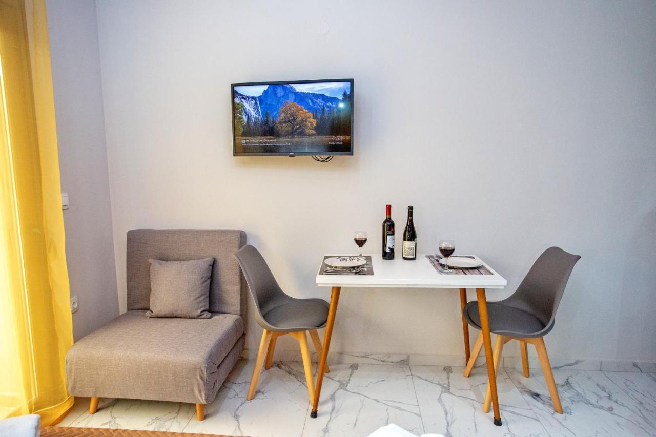 Rent House Anemos Apartment Nea Iraklitsa ภายนอก รูปภาพ